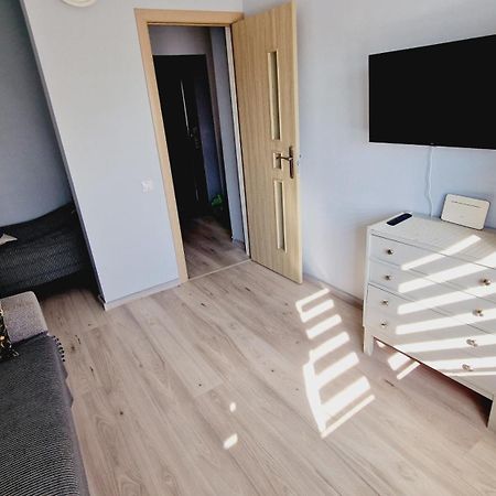 Sp Apartment Klaipedas Street Close To Beach Liepāja Exteriör bild